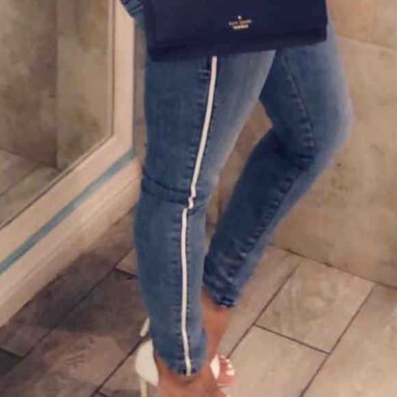 True Religion Brand Skinny Jeans - Picture 5 of 6